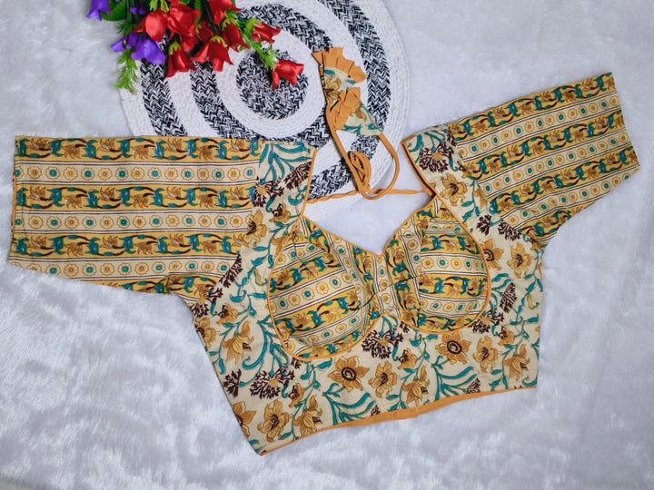 Elegant printed cotton blouse